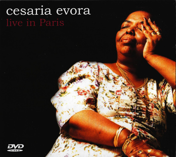 Cesaria Evora - Besame Mucho(Live Concert)