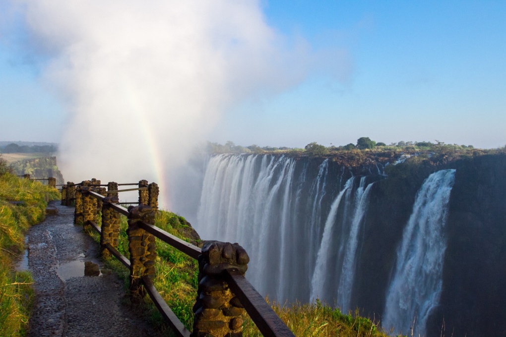 Чудо природы из Африки: водопад Виктория